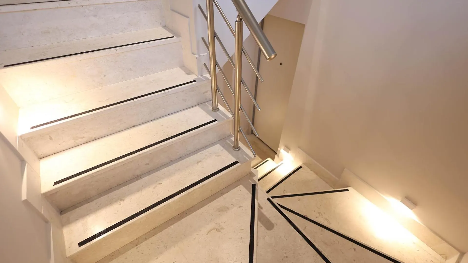 Appartement Grandstay Studios Durrës