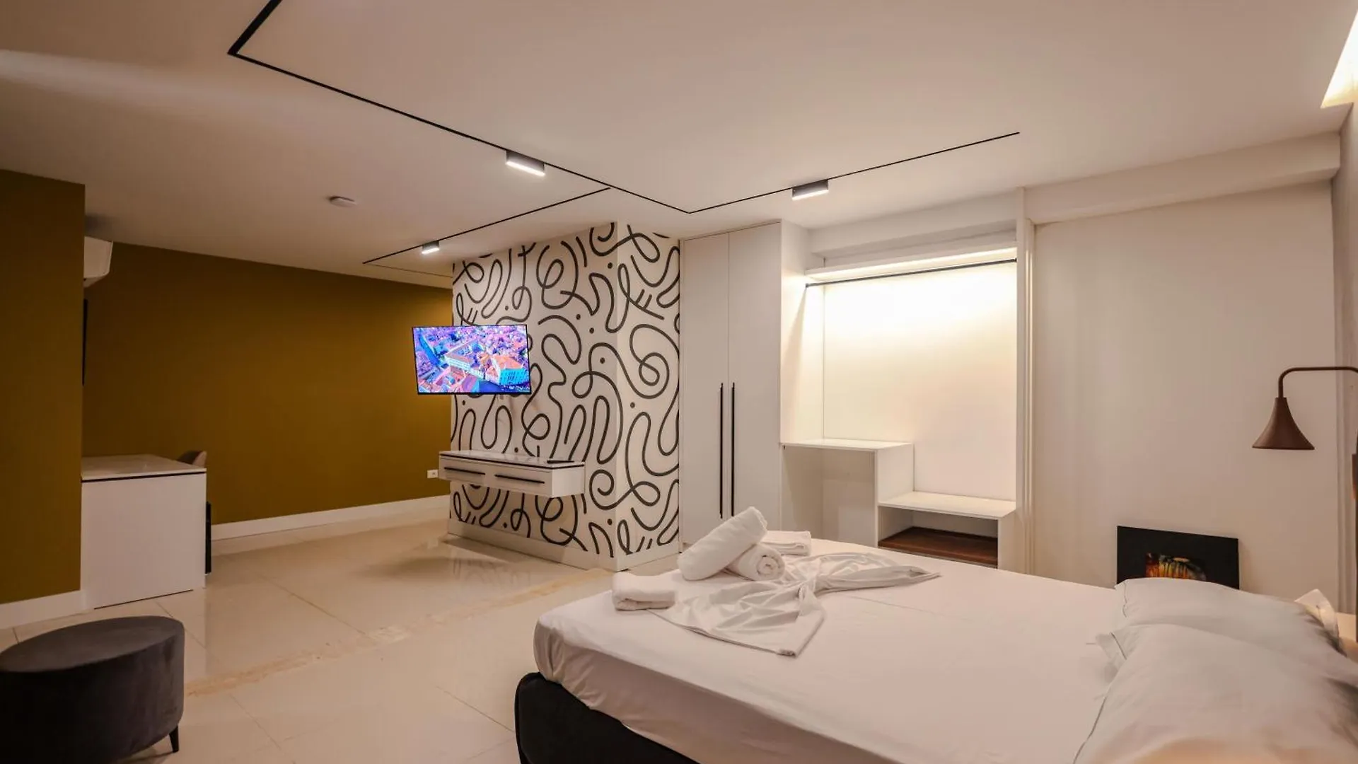 Grandstay Studios Durrës