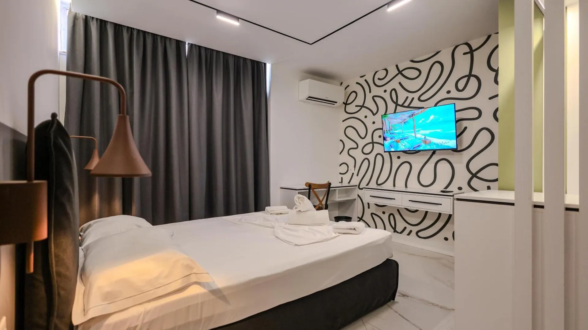 Apartment Grandstay Studios Durrës