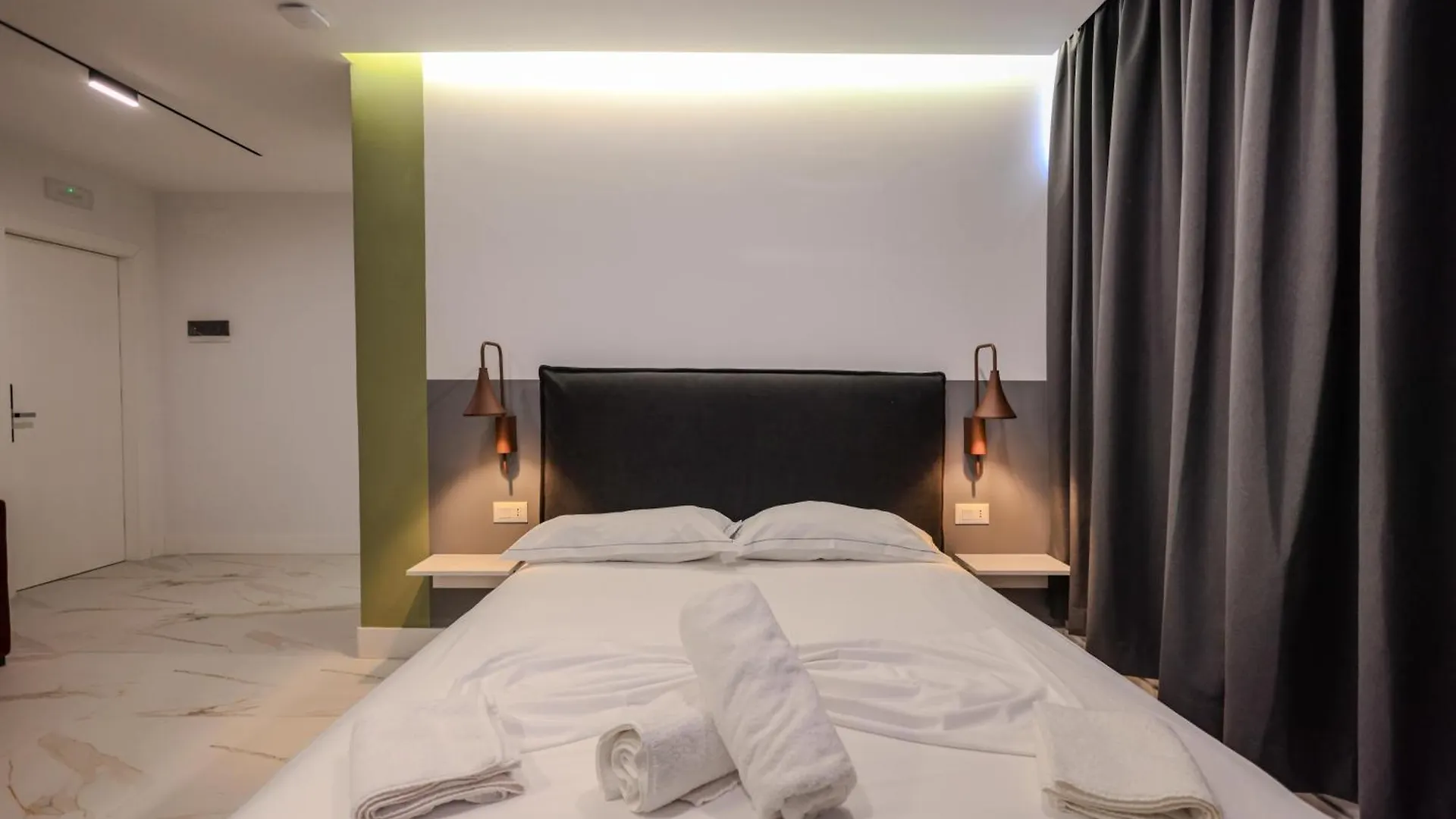 Grandstay Studios Durrës Appartement