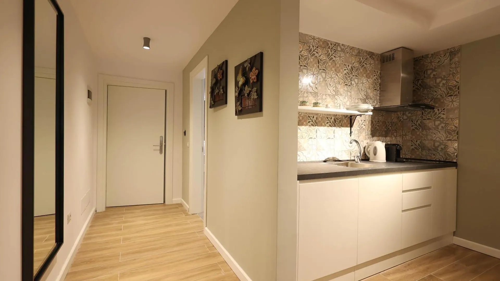 Apartment Grandstay Studios Durres