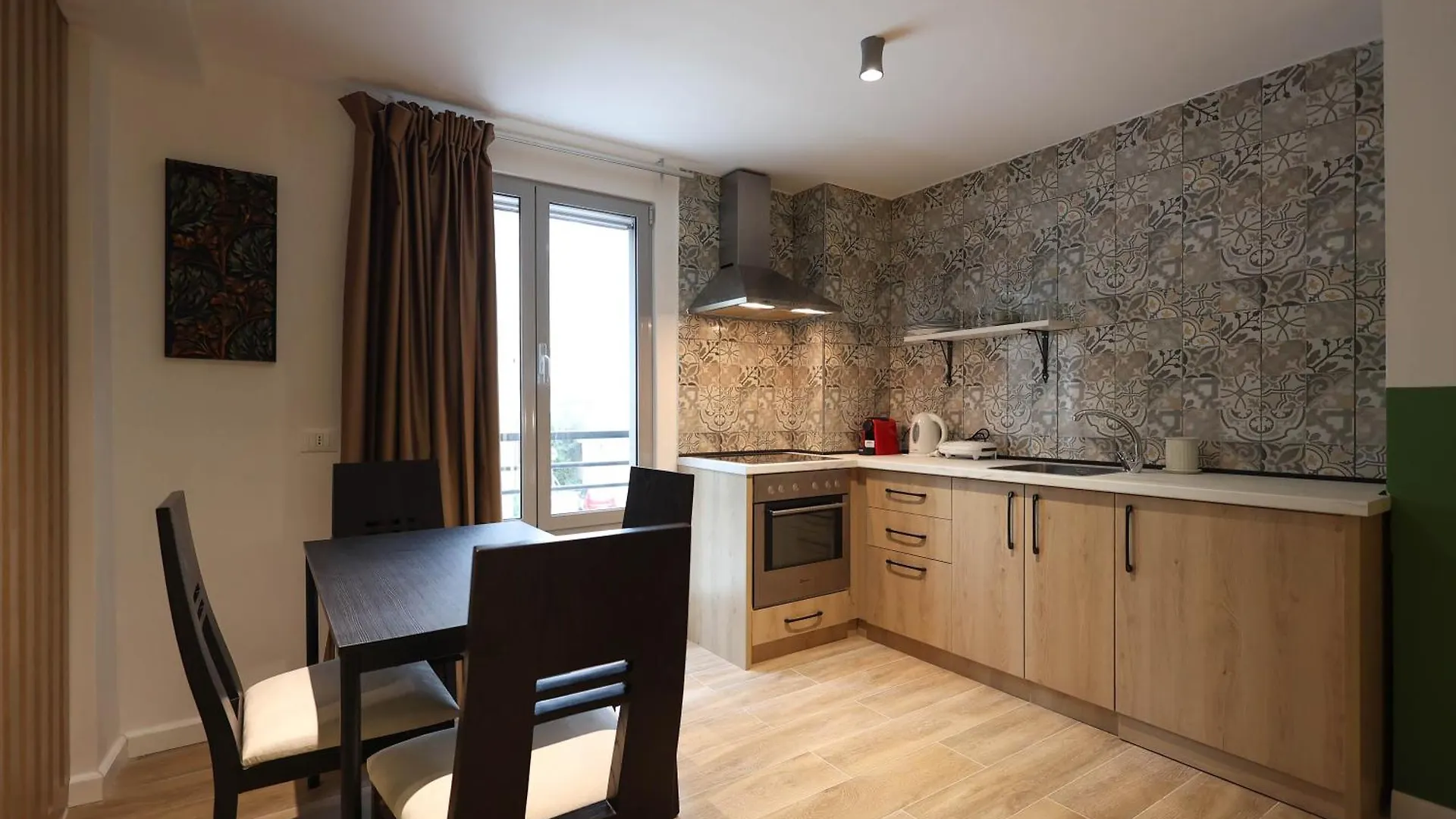 Grandstay Studios Durres 0*,  Albania